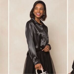 Ivy City Co Women’s Anita Blouse Black Button Up Size Medium